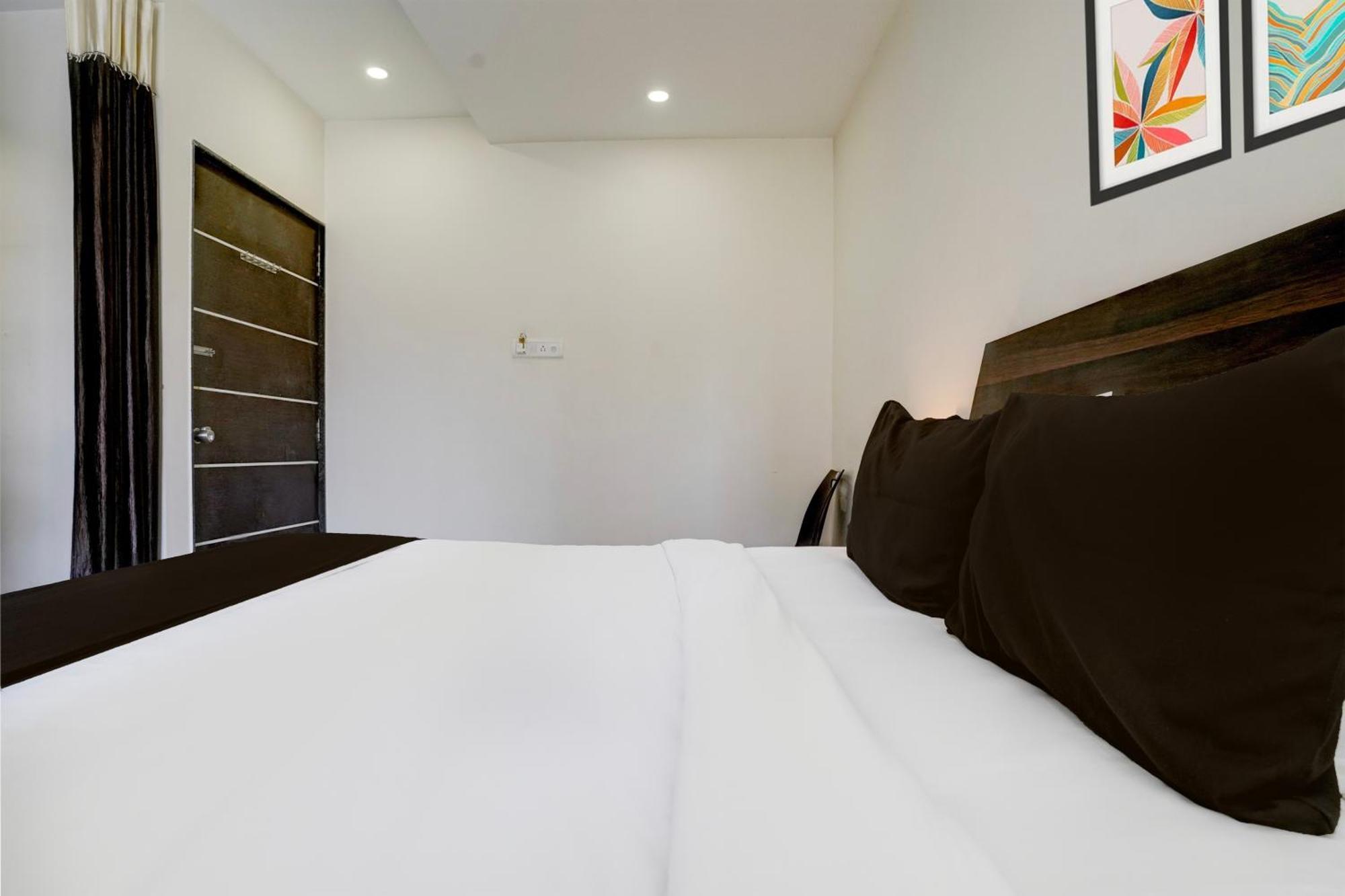 Super Hotel O Chhatrapati Nagar Shirdi Exteriör bild